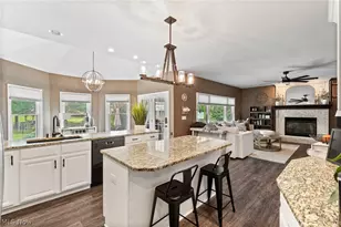 1220 Ashwood Rd, Green, OH 44312 - Photo 9