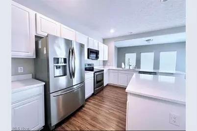 37571 Tail Feather Drive, North Ridgeville, OH 44039 - Photo 3