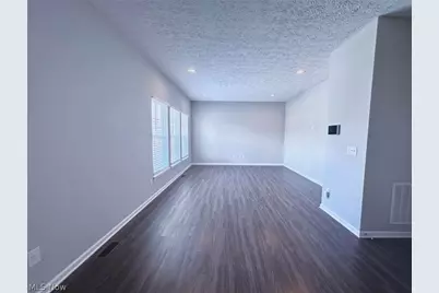 37571 Tail Feather Drive, North Ridgeville, OH 44039 - Photo 5