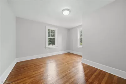 202 Hawk Avenue, Akron, OH 44312 - Photo 19