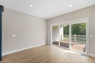 1119 Queen Anne Dr NW, Massillon, OH 44647 - Photo 15