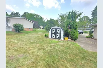 490 Bonshire Road, Akron, OH 44319 - Photo 27