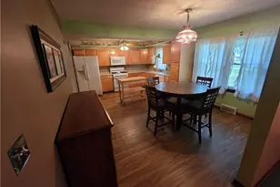 490 Bonshire Rd, Akron, OH 44319 - Photo 5