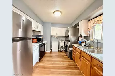 11808 Leeila Avenue, Loveland, OH 44135 - Photo 5