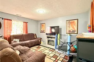 11808 Leeila Ave, Loveland, OH 44135 - Photo 3