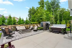 2761 Weeping Pne Dr, Medina, OH 44256 - Photo 7