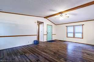 1229 Columbiana-Lisbon Rd, Columbiana, OH 44408 - Photo 9