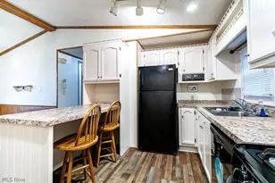 1229 Columbiana-Lisbon Rd, Columbiana, OH 44408 - Photo 7