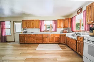 9220 Pritchard Rd, Garrettsville, OH 44231 - Photo 9