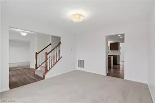 36035 Harbor Dr, North Ridgeville, OH 44039 - Photo 7
