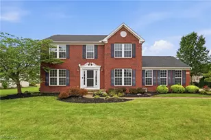 36035 Harbor Dr, North Ridgeville, OH 44039 - Photo 3