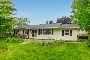7386 Lake Rd, Madison, OH 44057 - Photo 3
