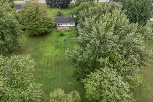 7386 Lake Rd, Madison, OH 44057 - Photo 5