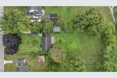 7386 Lake Road, Madison, OH 44057 - Photo 5