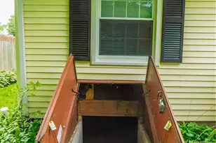 7386 Lake Rd, Madison, OH 44057 - Photo 25