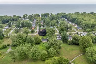 7386 Lake Rd, Madison, OH 44057 - Photo 3
