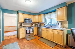 545 Oakridge Dr, Youngstown, OH 44512 - Photo 3
