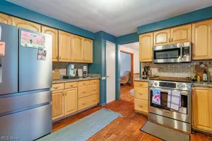 545 Oakridge Dr, Youngstown, OH 44512 - Photo 5