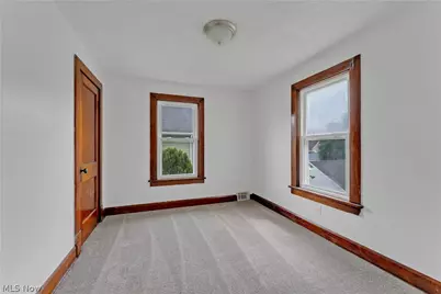 486 7th Street, Struthers, OH 44471 - Photo 15
