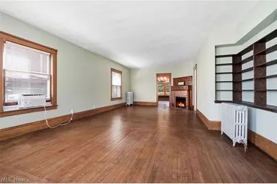 425 West Avenue, Elyria, OH 44035 - Photo 7