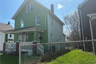 436 Lovisa St, Akron, OH 44311 - Photo 1