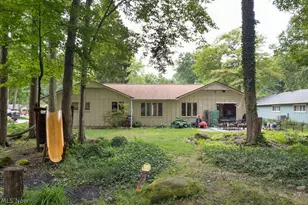 5901 Hawthorne Hollow, North Ridgeville, OH 44039 - Photo 5