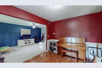 5901 Hawthorne Hollow, North Ridgeville, OH 44039 - Photo 13