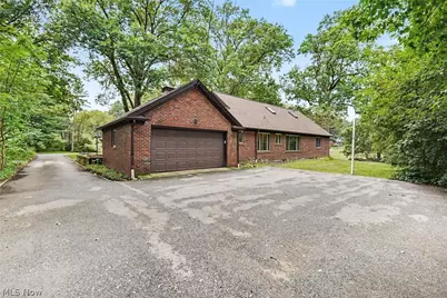 2381 Chatham Road, Akron, OH 44313 - Photo 33