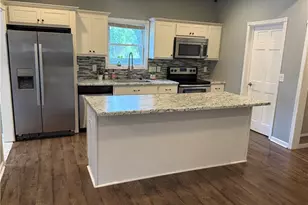 631 Mill Ave, Amherst, OH 44001 - Photo 7