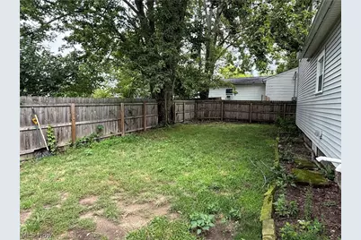 631 Mill Avenue, Amherst, OH 44001 - Photo 5