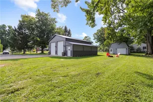 319 E Main St, South Amherst, OH 44001 - Photo 19