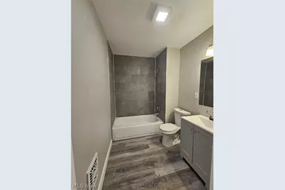 9100 Miles Avenue, Loveland, OH 44105 - Photo 25