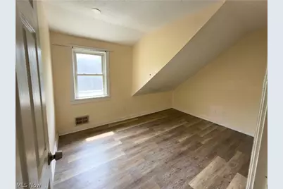 3280 E 128th Street, Loveland, OH 44120 - Photo 9