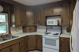 295 N Church St, Dalton, OH 44618 - Photo 13