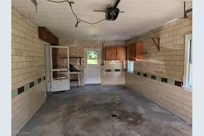 295 N Church Street, Dalton, OH 44618 - Photo 9