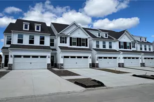 940-1 Memory Ln, Aurora, OH 44202 - Photo 3