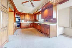123 Homewood Ave, Steubenville, OH 43952 - Photo 17
