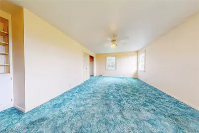 123 Homewood Avenue, Steubenville, OH 43952 - Photo 25