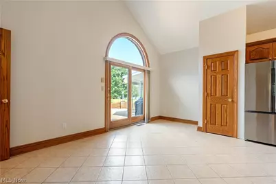 3371 Sherbrook Drive, Uniontown, OH 44685 - Photo 15