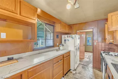 12518 Leeila Avenue, Loveland, OH 44135 - Photo 7
