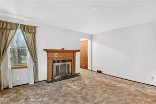 2196 Renwick Dr, Poland, OH 44514 - Photo 13