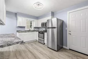 1534 Norwood Pl NW, Canton, OH 44709 - Photo 7