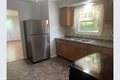 6490 Willow Way, Andover, OH 44003 - Photo 5