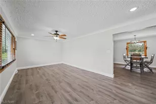1264 Everbright Dr, Uniontown, OH 44685 - Photo 11