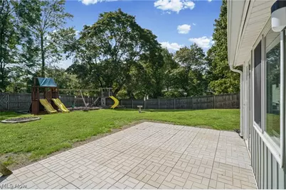 1264 Everbright Drive, Uniontown, OH 44685 - Photo 5