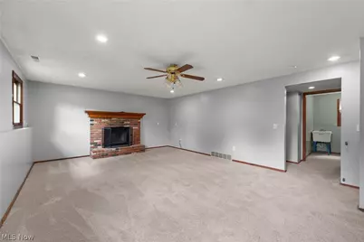 7404 Hidden Glen Drive, Amherst, OH 44001 - Photo 29