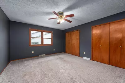 7404 Hidden Glen Drive, Amherst, OH 44001 - Photo 19