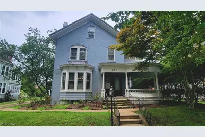 207 Washington Street, Marietta, OH 45750 - Photo 1
