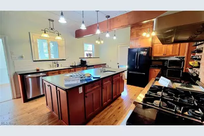 207 Washington Street, Marietta, OH 45750 - Photo 13