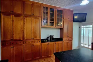 207 Washington St, Marietta, OH 45750 - Photo 13